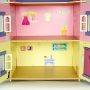 MEDIUM-DOLLHOUSE-INTERIOR-600-400.jpg